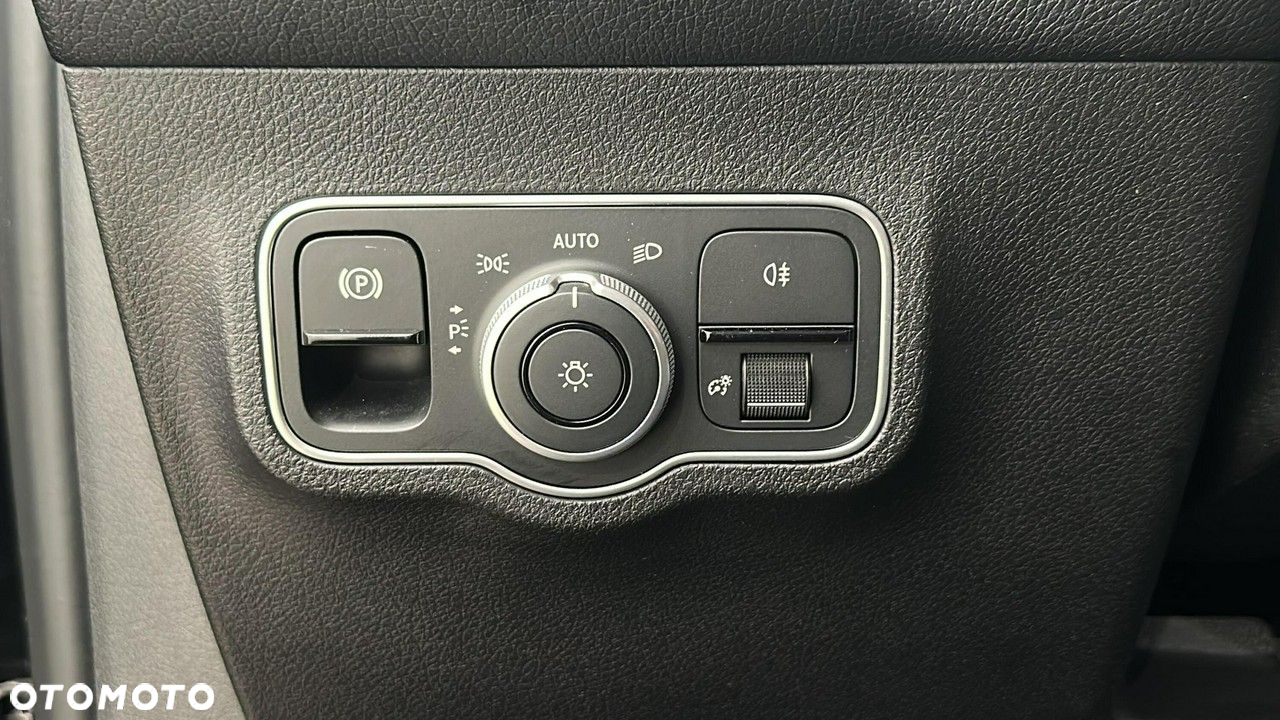 Mercedes-Benz GLB 200 d 4-Matic 8G-DCT - 27