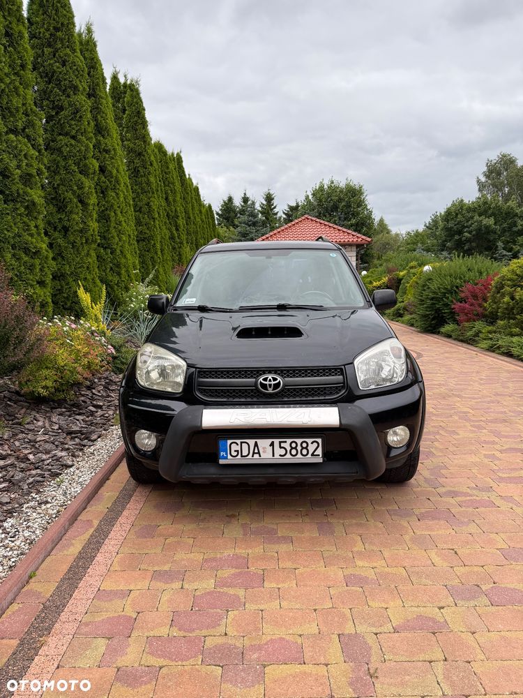 Toyota RAV4 2.0 D-4D 4x4 - 2