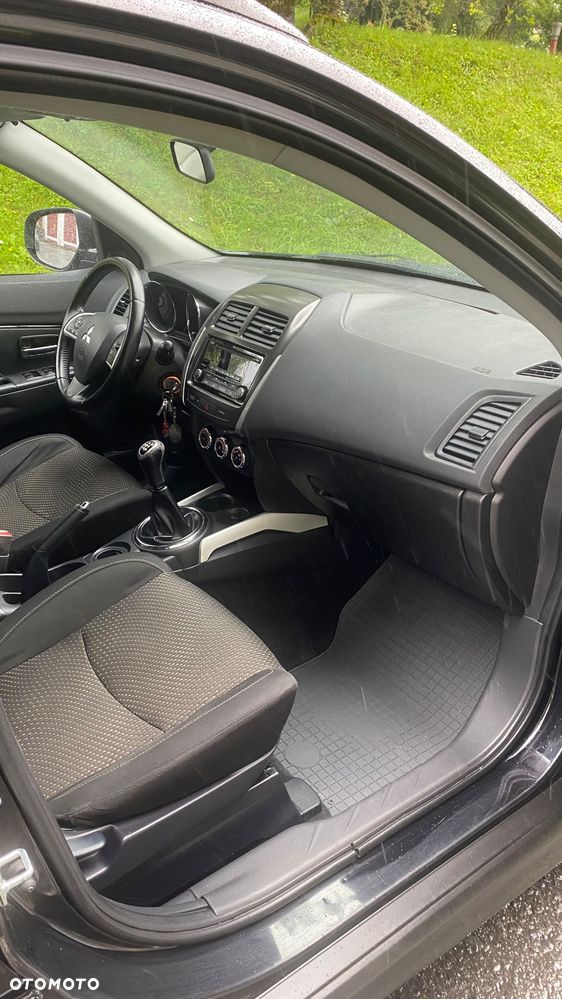 Mitsubishi ASX - 8