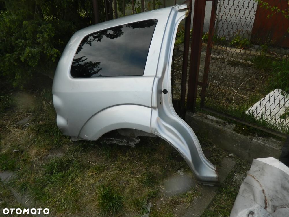 Dodge Durango II Błotnik Ćwiartka Tył Tylna Prawa Szyba - 1