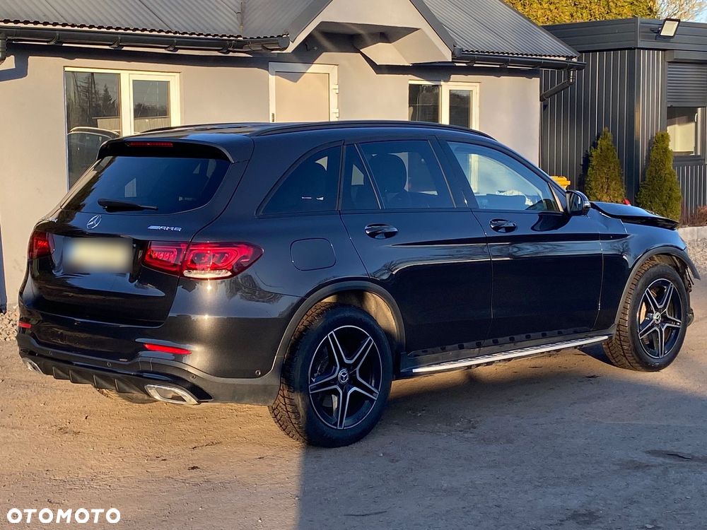 Mercedes-Benz GLC - 2