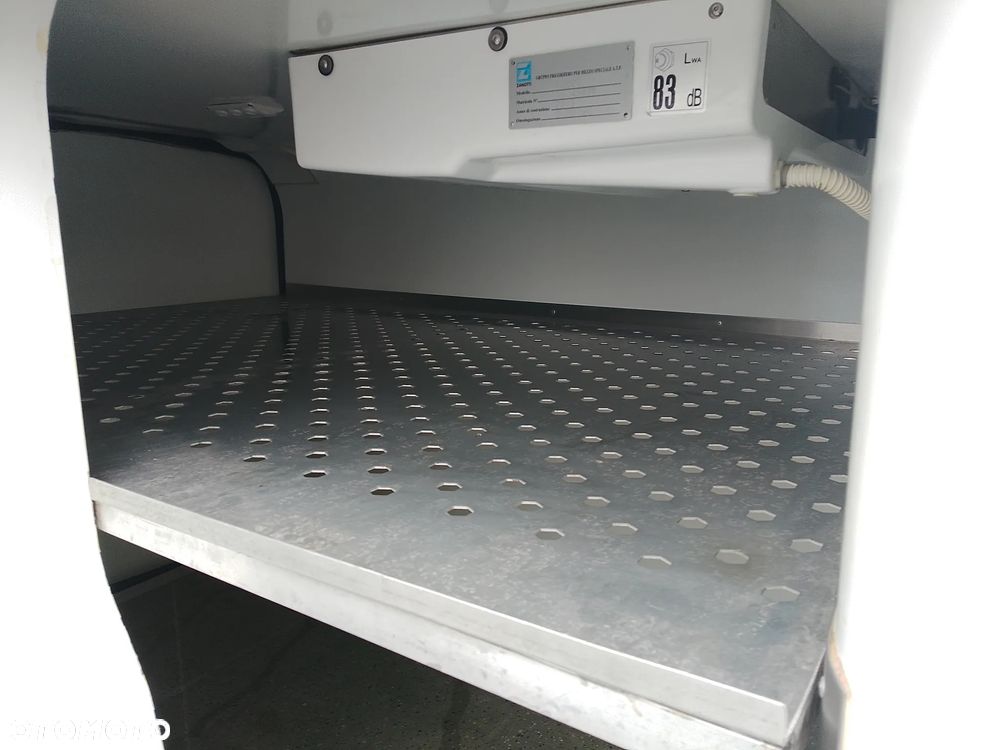Fiat Doblo Maxi L2 Berlingo Partner Combo Proace Izoterma Chłodnia Zanotti Salon PL Półka Inox - 13