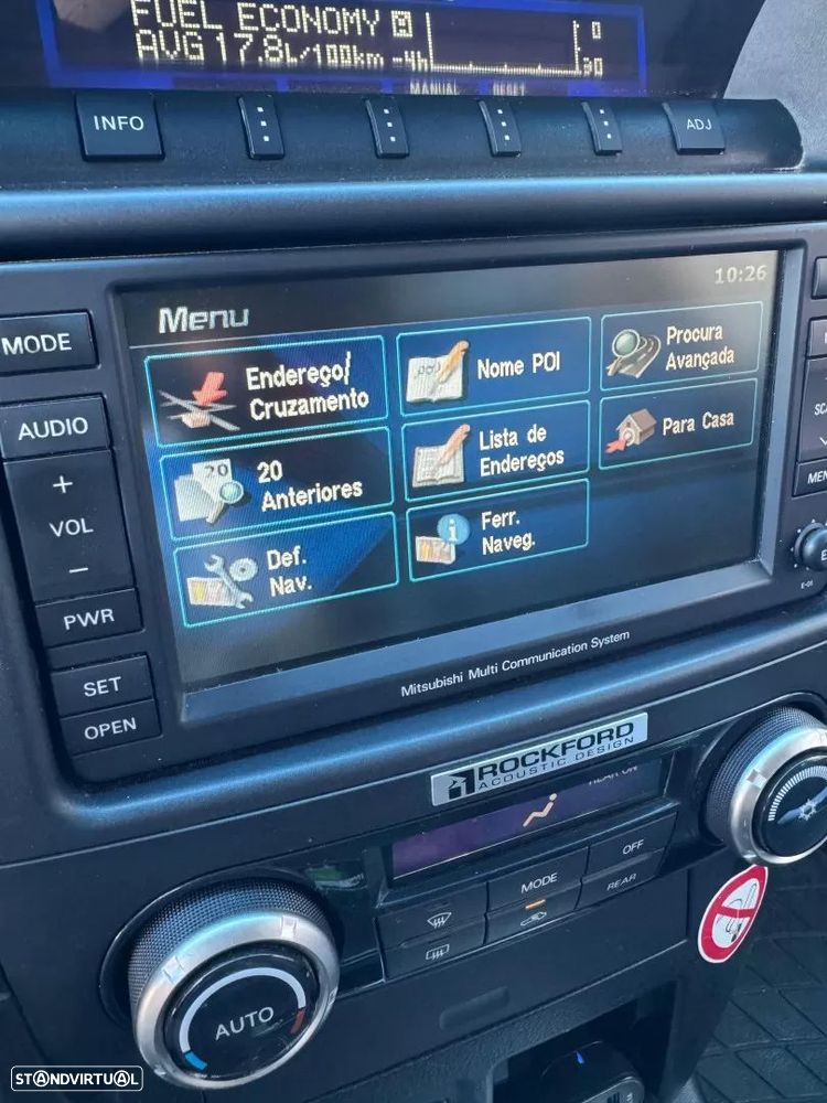 Mitsubishi Pajero 3.2 DI-D Auto Instyle - 15