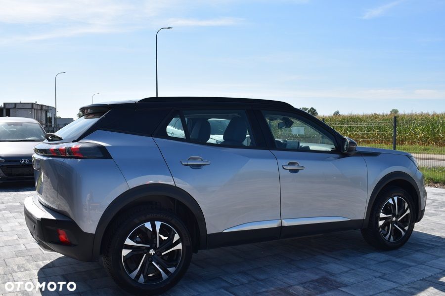 Peugeot 2008 PureTech 130 Allure - 19