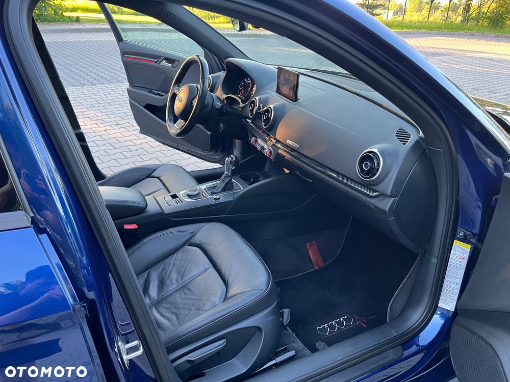 Audi A3 Limousine 2.0 TFSI quattro S tronic design - 12