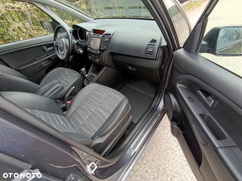 Kia Venga 1.4 CRDi 90 ISG Edition 7 - 11