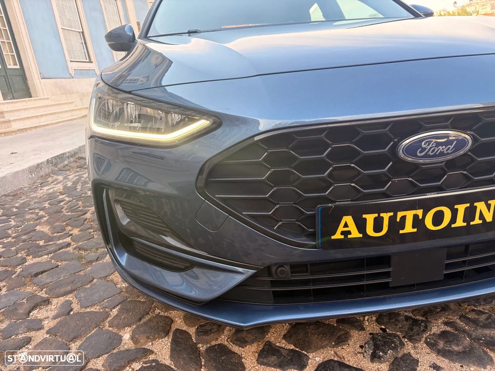 Ford Focus 1.0 EcoBoost MHEV ST-Line Aut. - 42