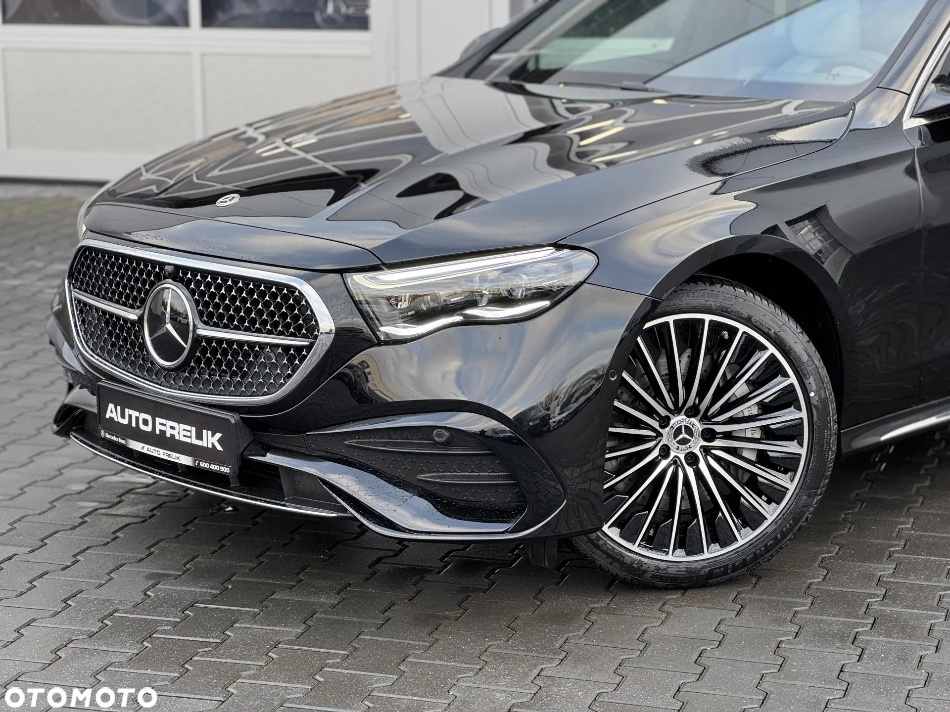 Mercedes-Benz Klasa E 450 d 4Matic 9G-TRONIC - 3