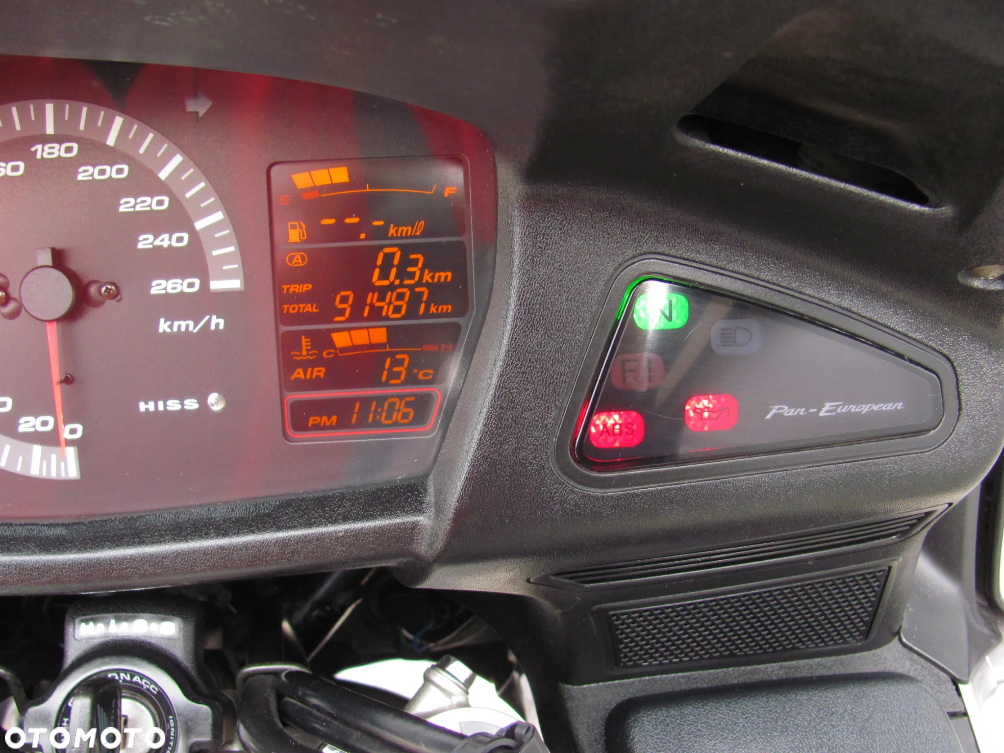 Honda ST - 16