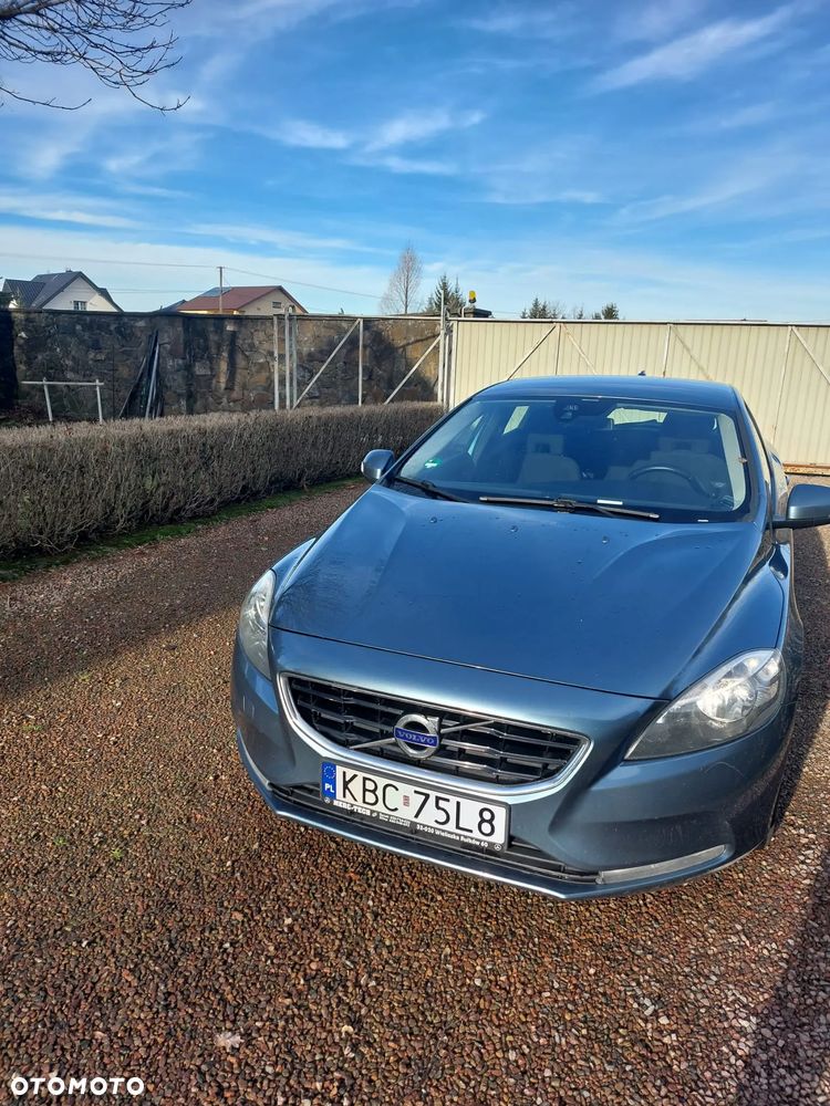 Volvo V40 D2 Base - 17