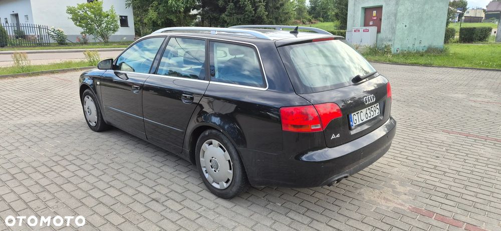 Audi A4 Avant - 4