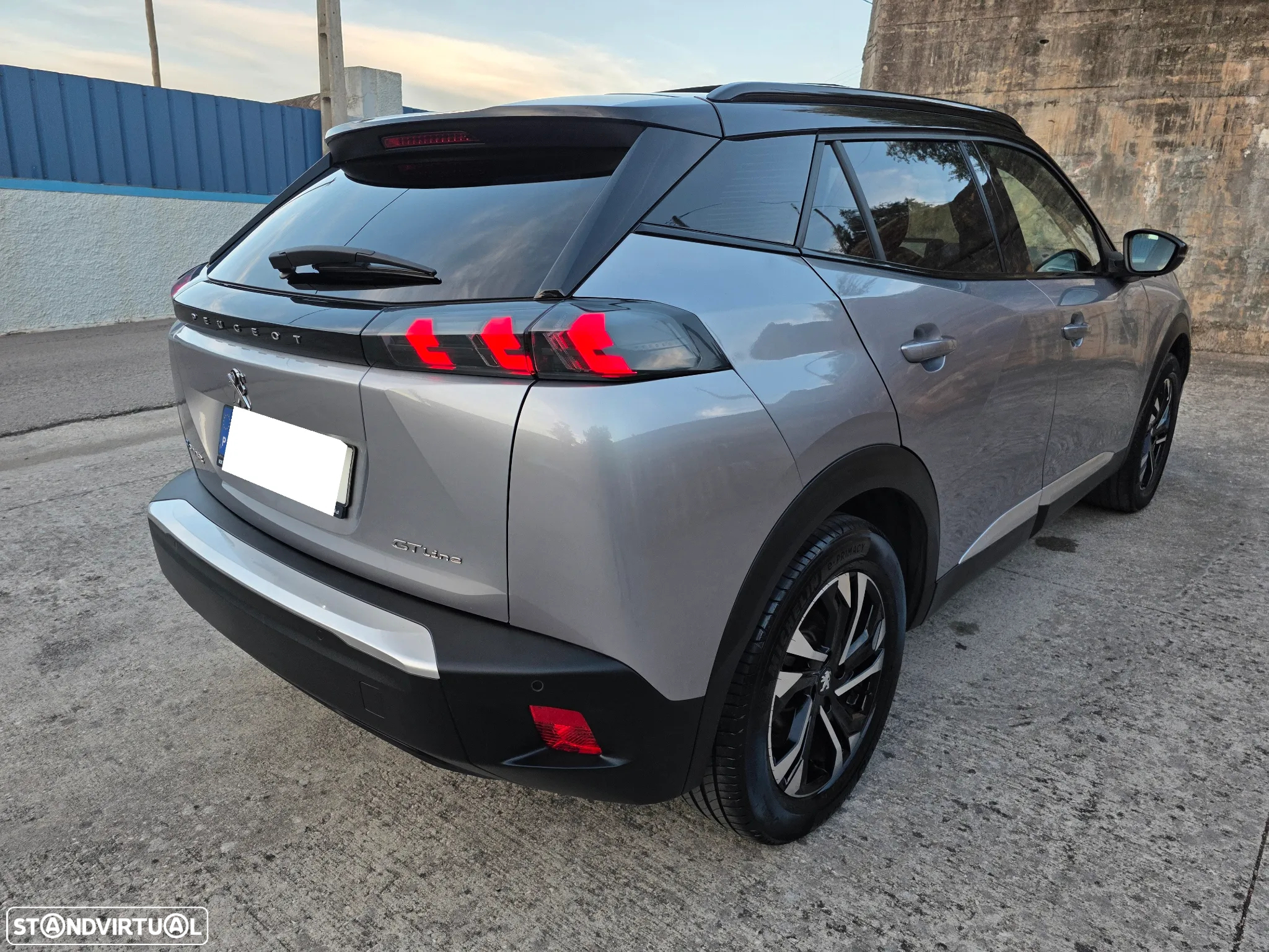 Peugeot e-2008 50 kWh GT Line - 2