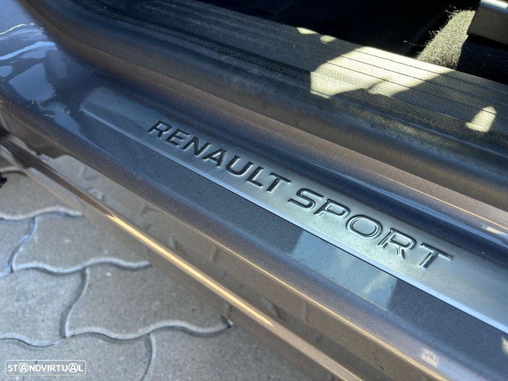 Renault Captur 1.3 TCe RS Line EDC - 27
