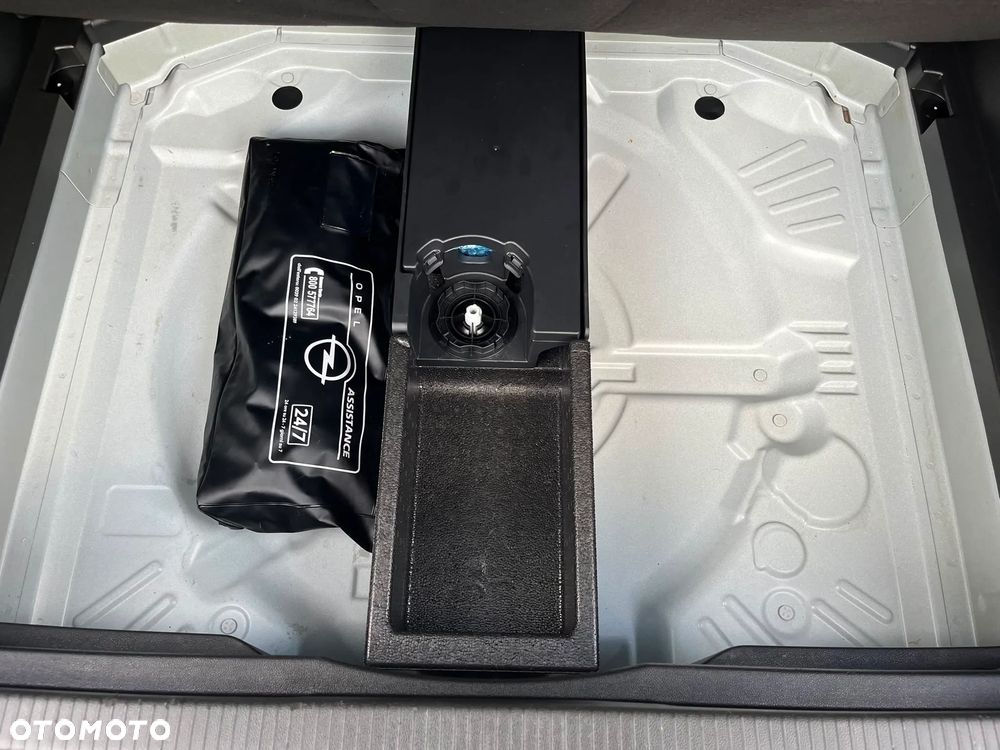 Opel Grandland X 1.2 Start/Stop Automatik INNOVATION - 38