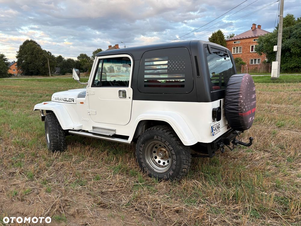 Jeep Wrangler 2.5L - 27