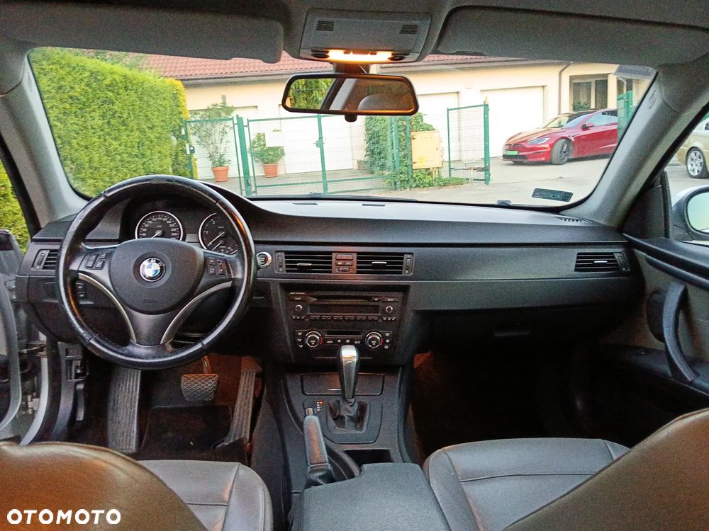 BMW Seria 3 330xd - 21