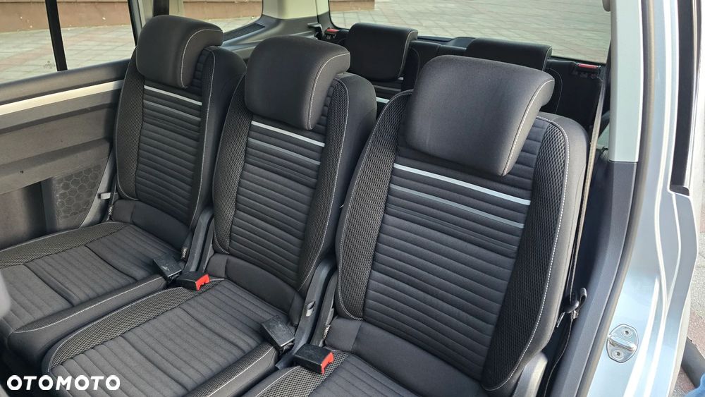 Volkswagen Touran 2.0 TDI DPF Cup - 25