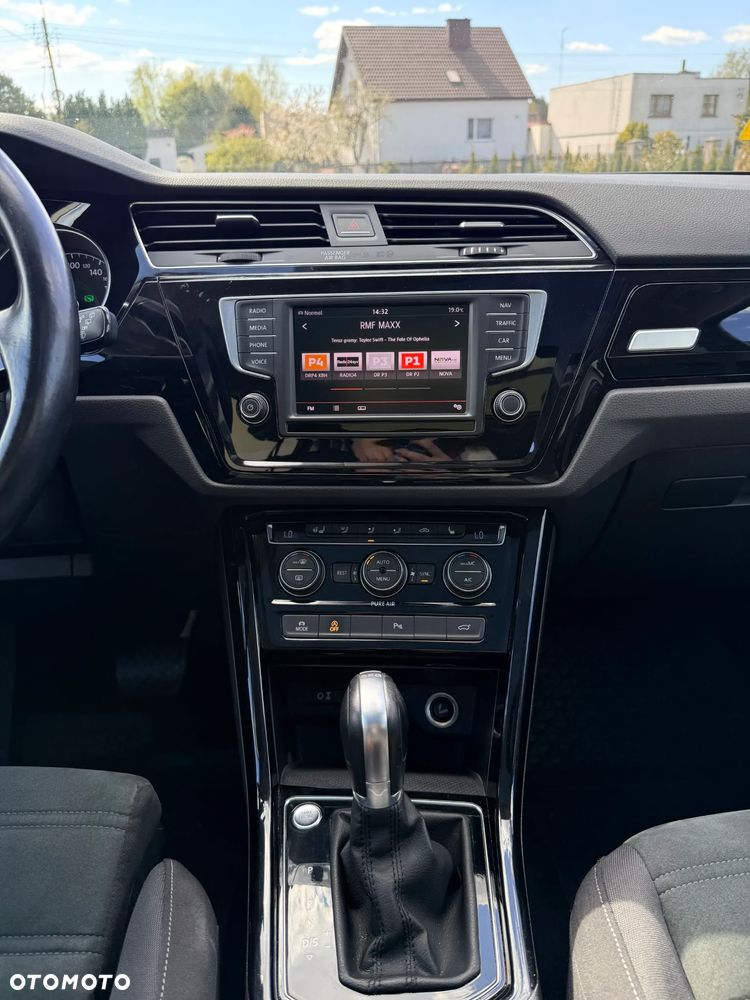 Volkswagen Touran 2.0 TDI BMT Highline DSG - 30