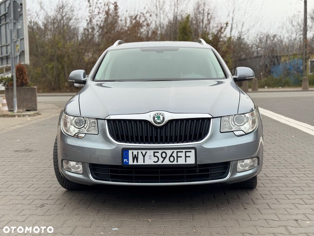 Skoda Superb 2.0 TSI DSG Exclusive - 4
