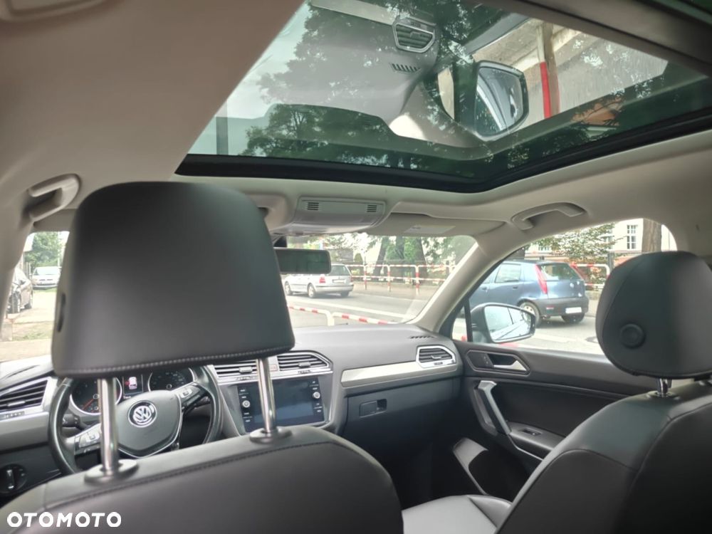 Volkswagen Tiguan 2.0 TSI 4Mot Elegance DSG - 22
