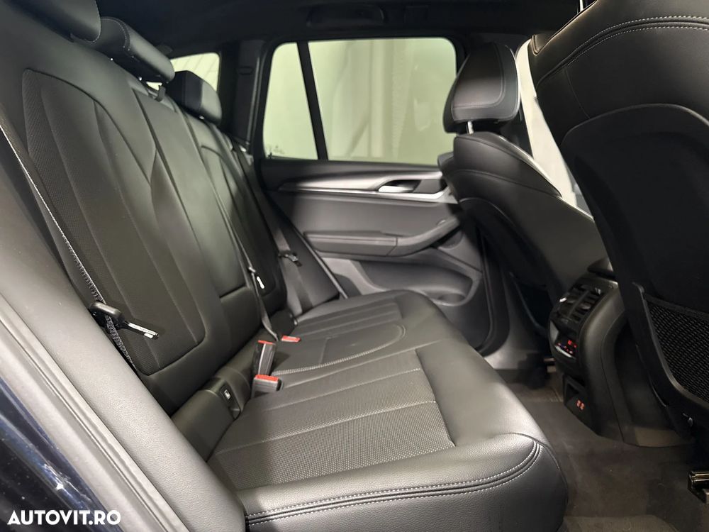 BMW X3 xDrive20d AT MHEV - 13