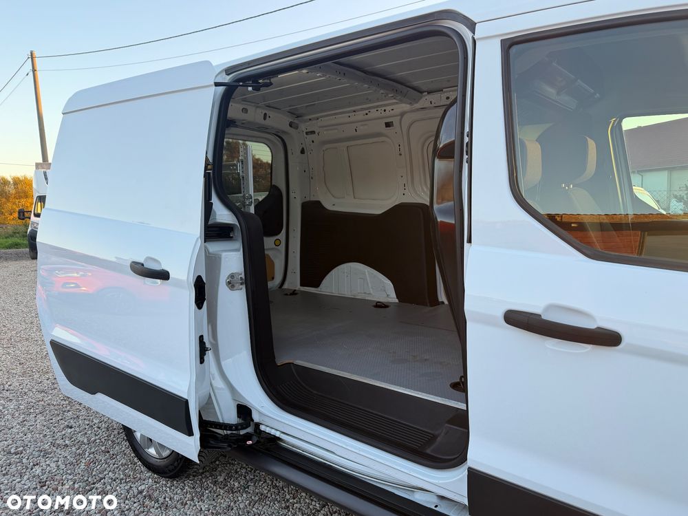 Ford Transit Connect - 10