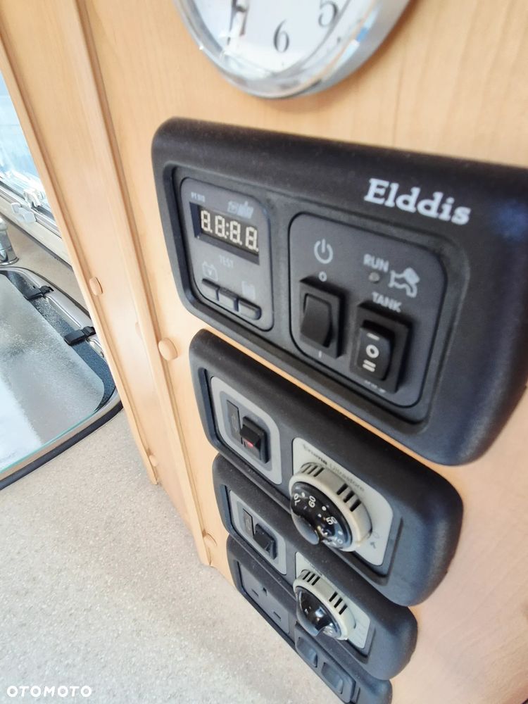 Inny Przyczepa kempingowa - 9