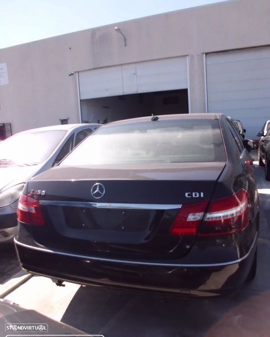 Peças Mercedes- Benz W212 - 24