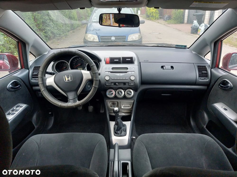 Honda City 1.4 Comfort - 9