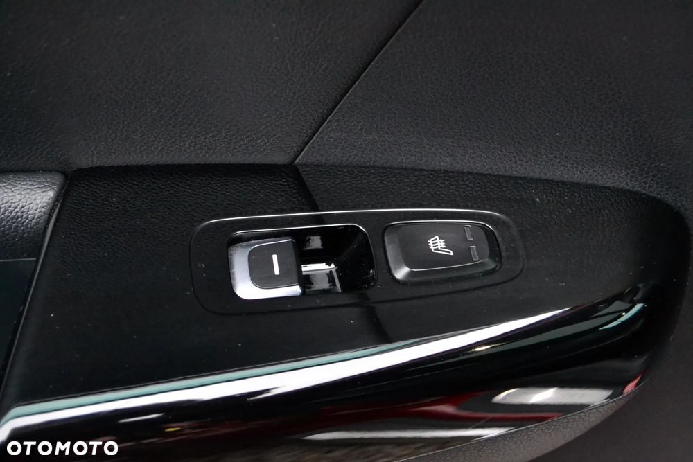 Kia Sportage 2.0 CRDI AWD Eco-Dynamics+ (48V M-H) GT LINE - 25