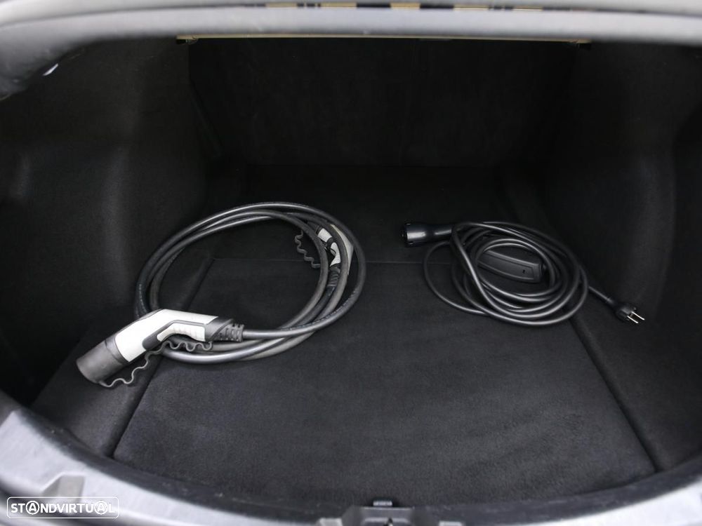 Tesla Model 3 AWD Dual Motor Performance - 14