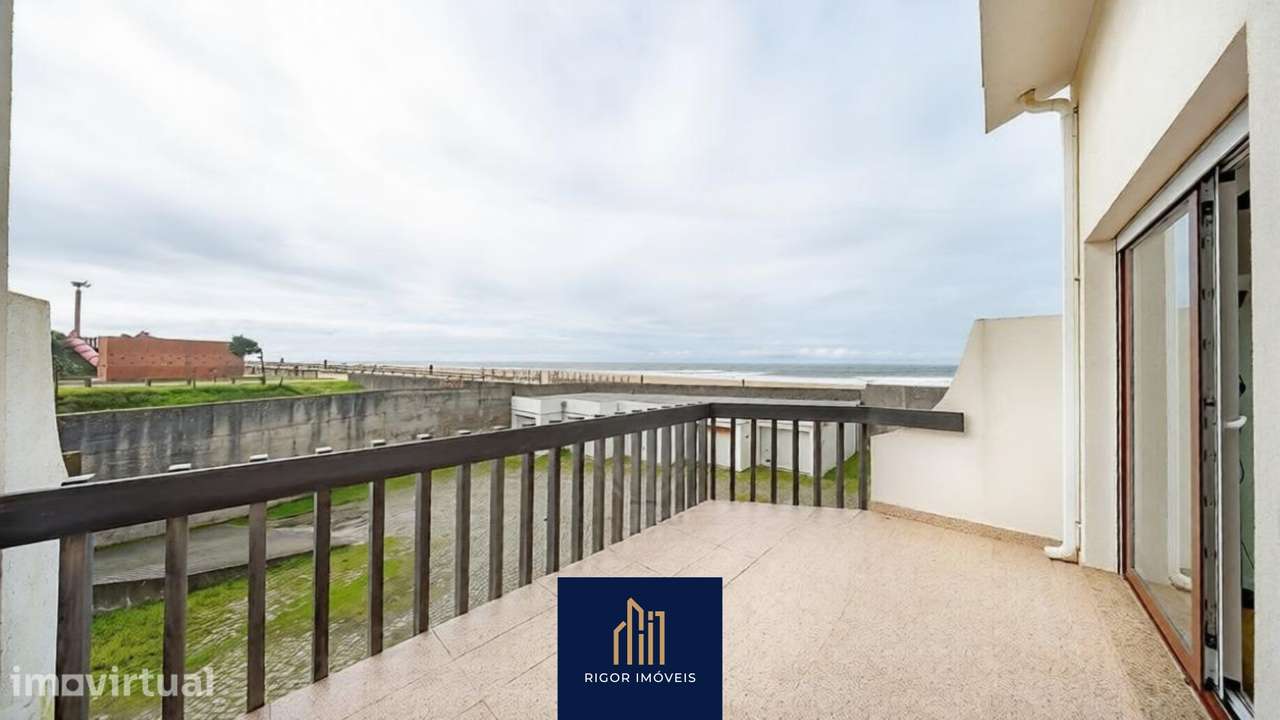 Moradia T3 Renovada - 1.ªLinha de Mar | Aver-o-Mar, Póvoa de Varzim - Grande imagem: 3/11