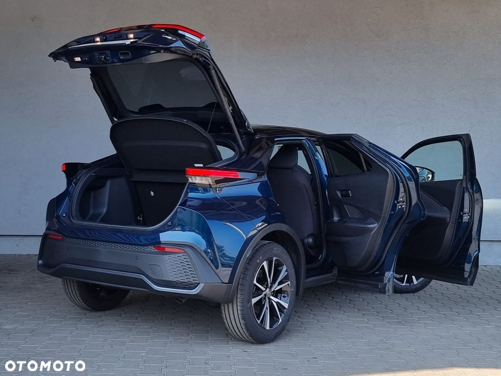 Toyota C-HR - 22