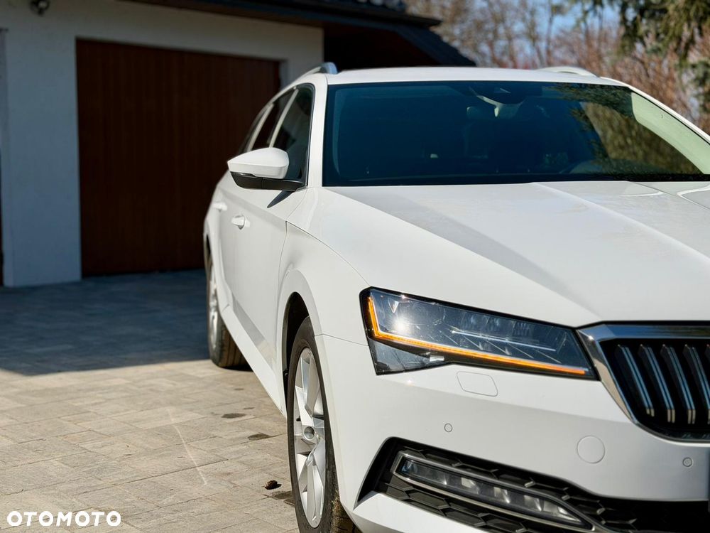 Skoda Superb 2.0 TDI SCR 4x4 Style DSG - 14