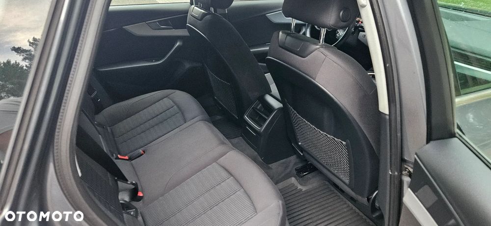 Audi A4 Avant - 10