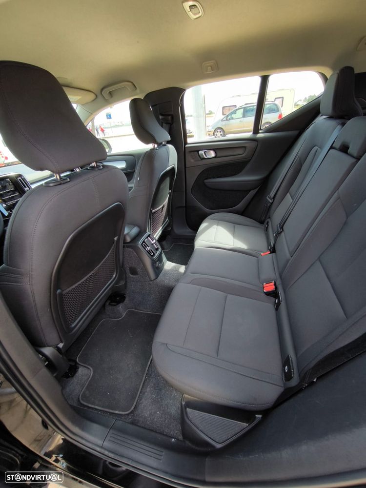 Volvo XC 40 1.5 T5 PHEV Momentum Plus - 7