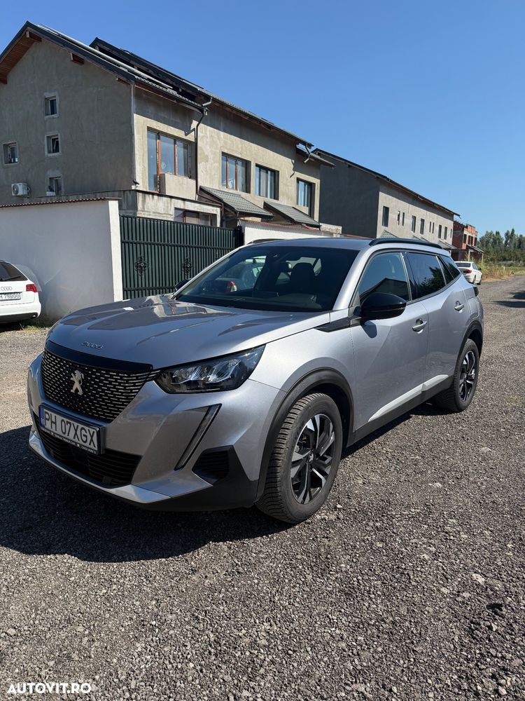 Peugeot 2008 1.2 L PureTech STT EAT8 Allure - 3