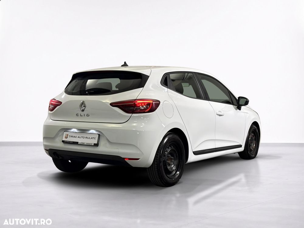 Renault Clio - 6