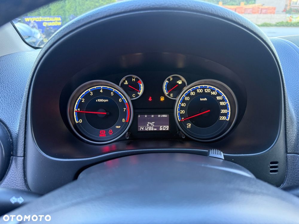 Suzuki SX4 - 10