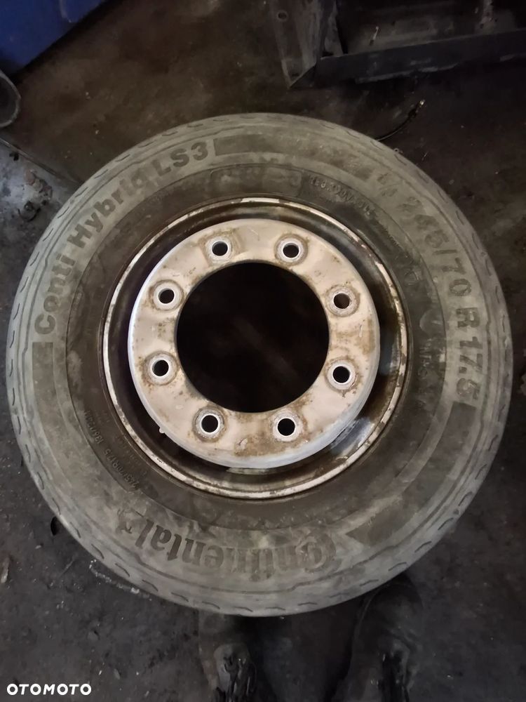 FELGA 17,5 8 SZPILEK  DAF LF 220 EURO 6 - 1