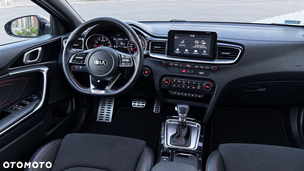Kia ProCeed 1.6 T-GDI GT DCT - 8