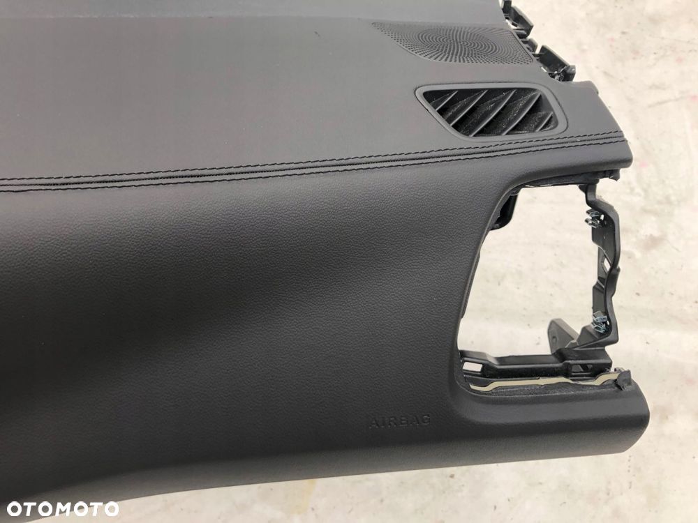 kia x-ceed deska kokpit konsola poduszki pasy - 6