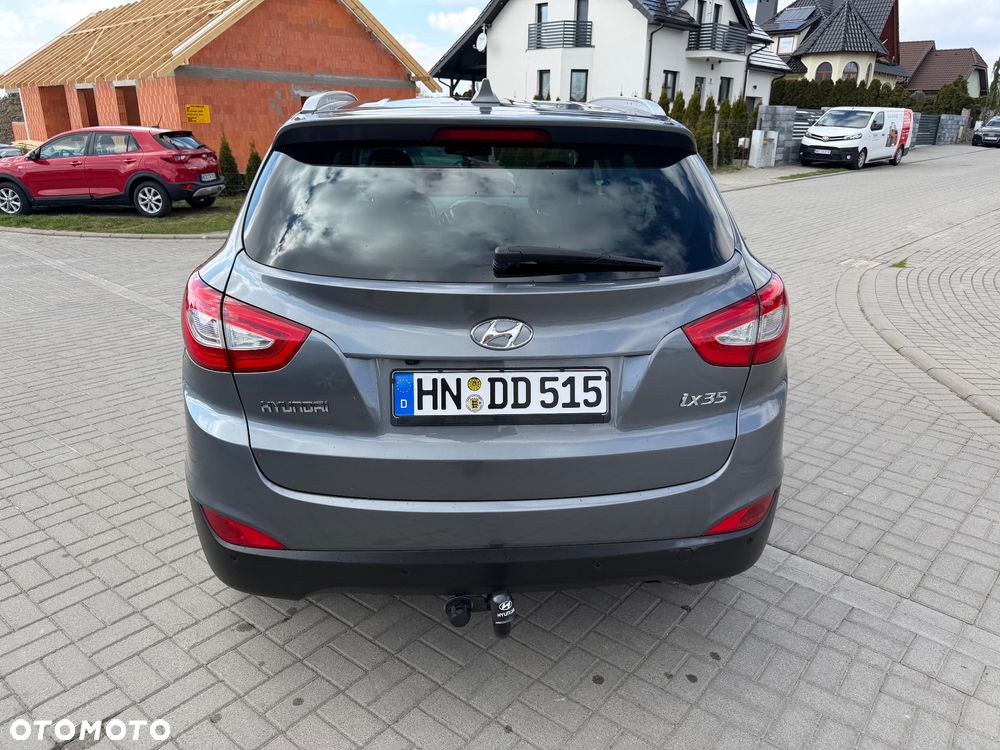 Hyundai ix35 1.7 CRDi 2WD Fifa World Cup Edition - 10