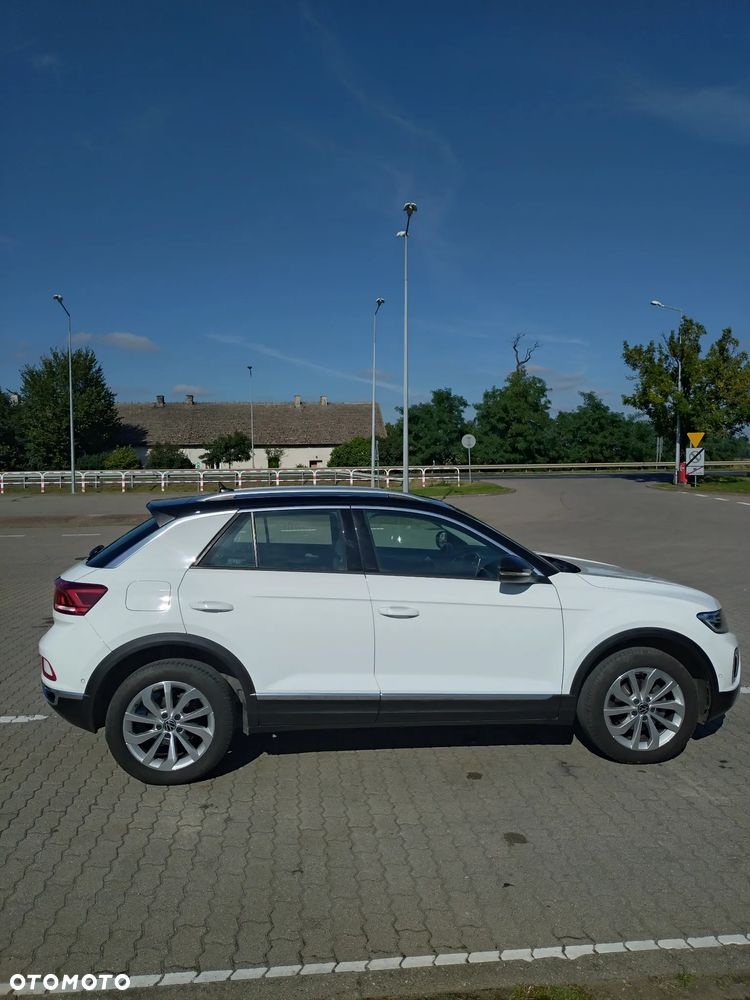 Volkswagen T-Roc - 8