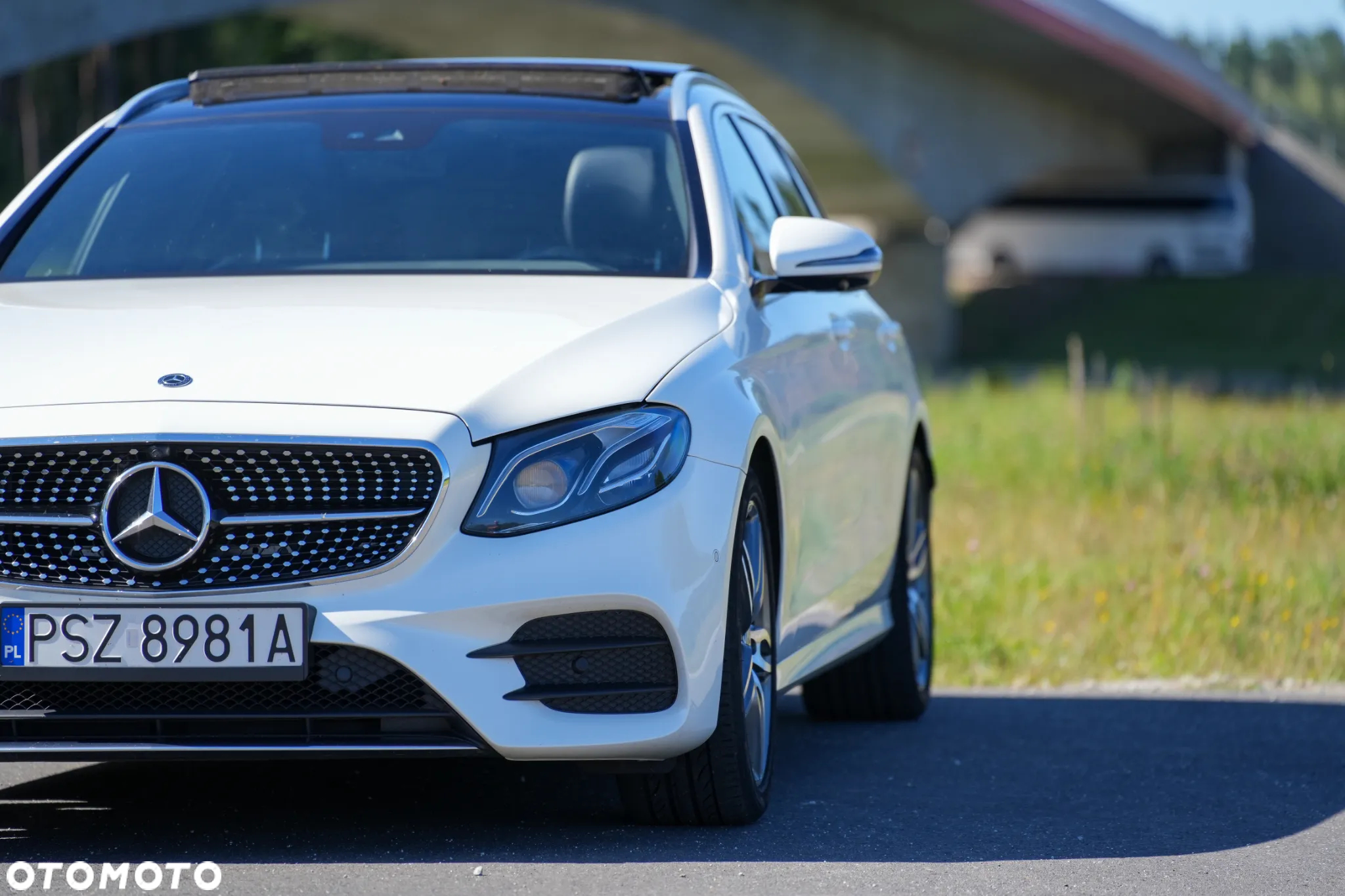 Mercedes-Benz Klasa E 200 d T 9G-TRONIC AMG Line - 9