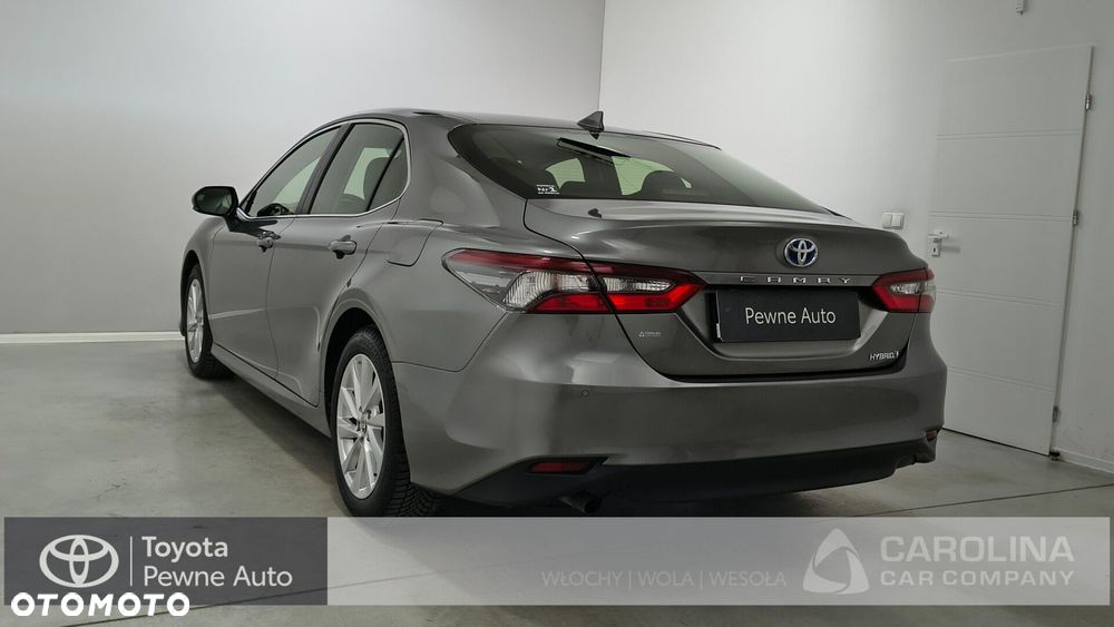 Toyota Camry 2.5 Hybrid Comfort CVT - 3