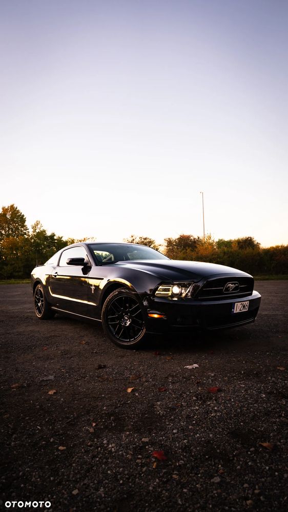 Ford Mustang 3.7 V6 Premium - 13