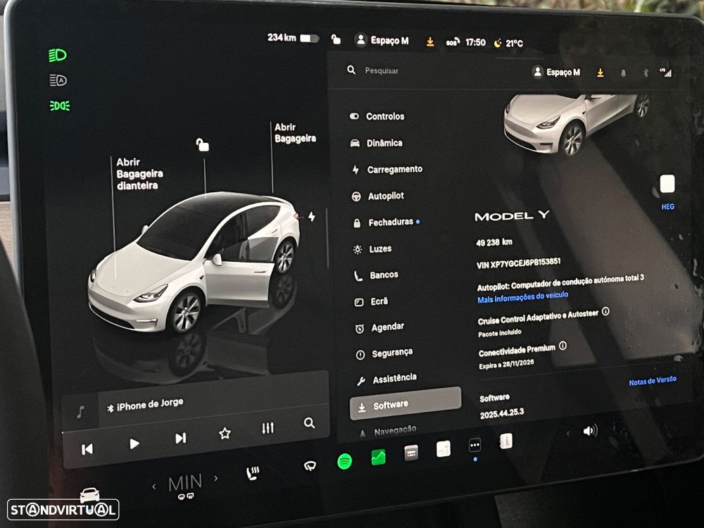 Tesla Model Y RWD - 12