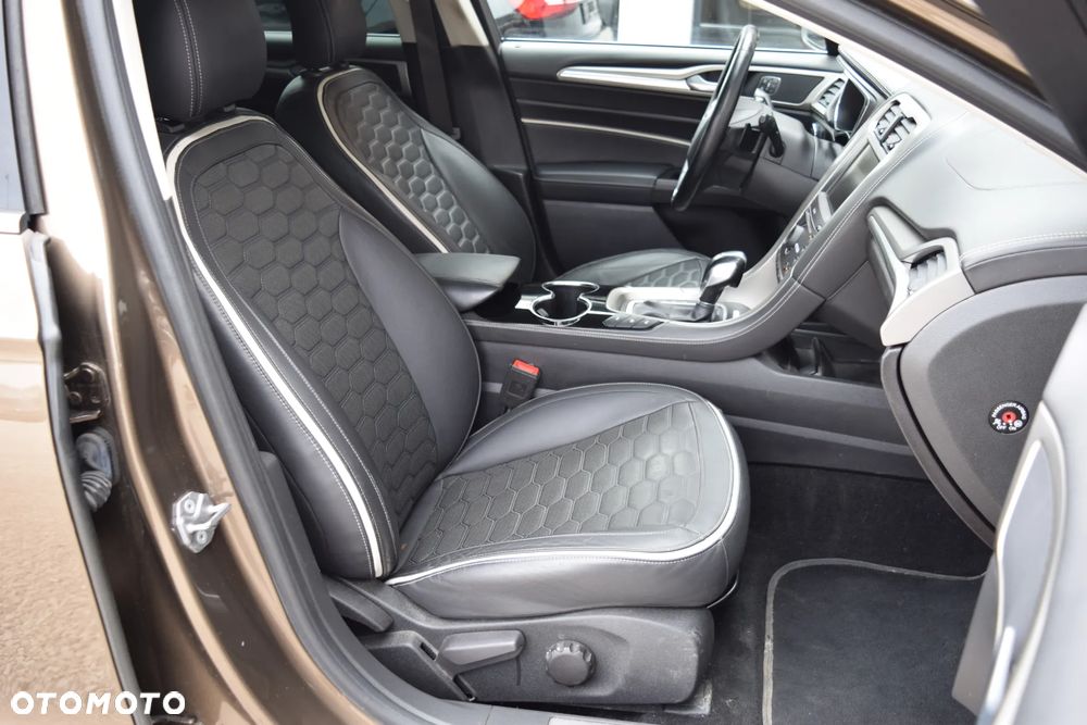 Ford Mondeo 2.0 TDCi STart-Stopp PowerShift-Aut Vignale - 39