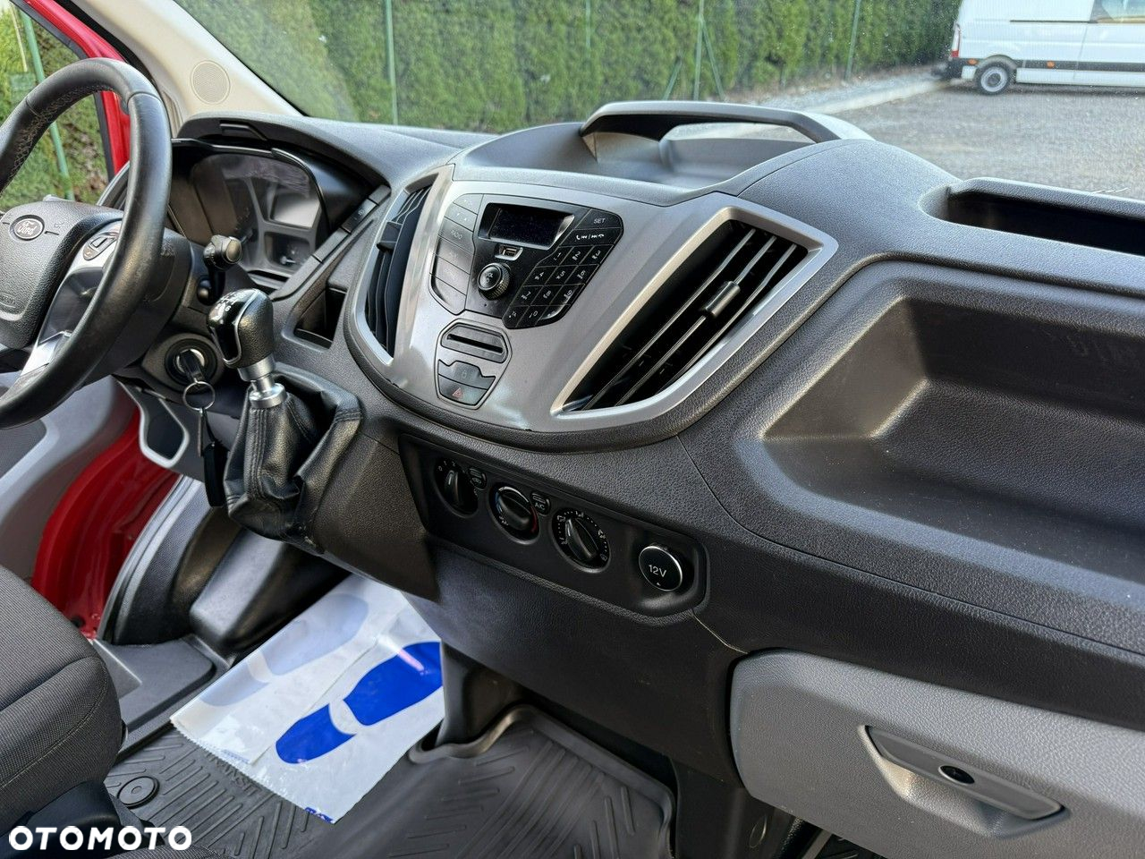 Ford Transit - 14